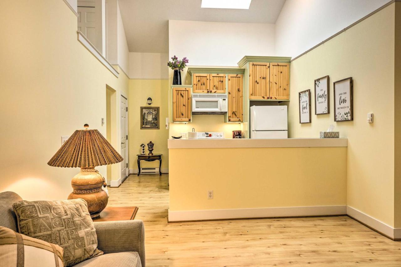 Charming Retreat Near Downtown Frankfort And Beaches Kültér fotó